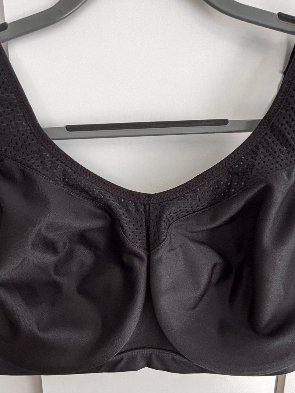 Glamorise Black Full-Coverage Wireless Bra with Mesh Trim